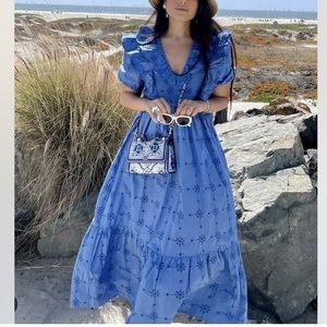 ZARA EMBROIDERED MIDI DRESS 💙